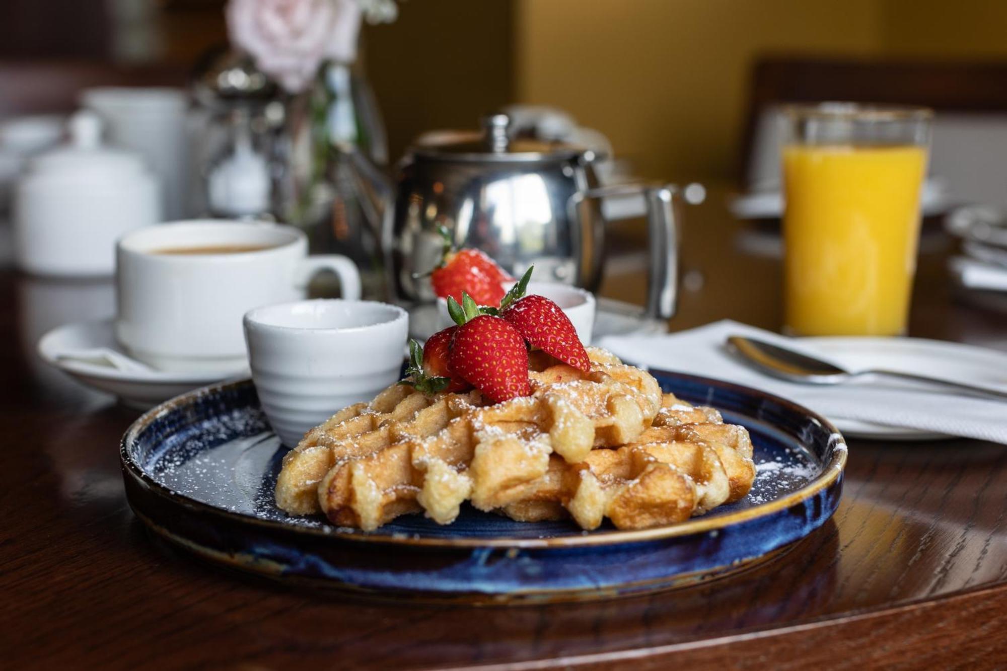 Killarney Heights Hotel Екстериор снимка