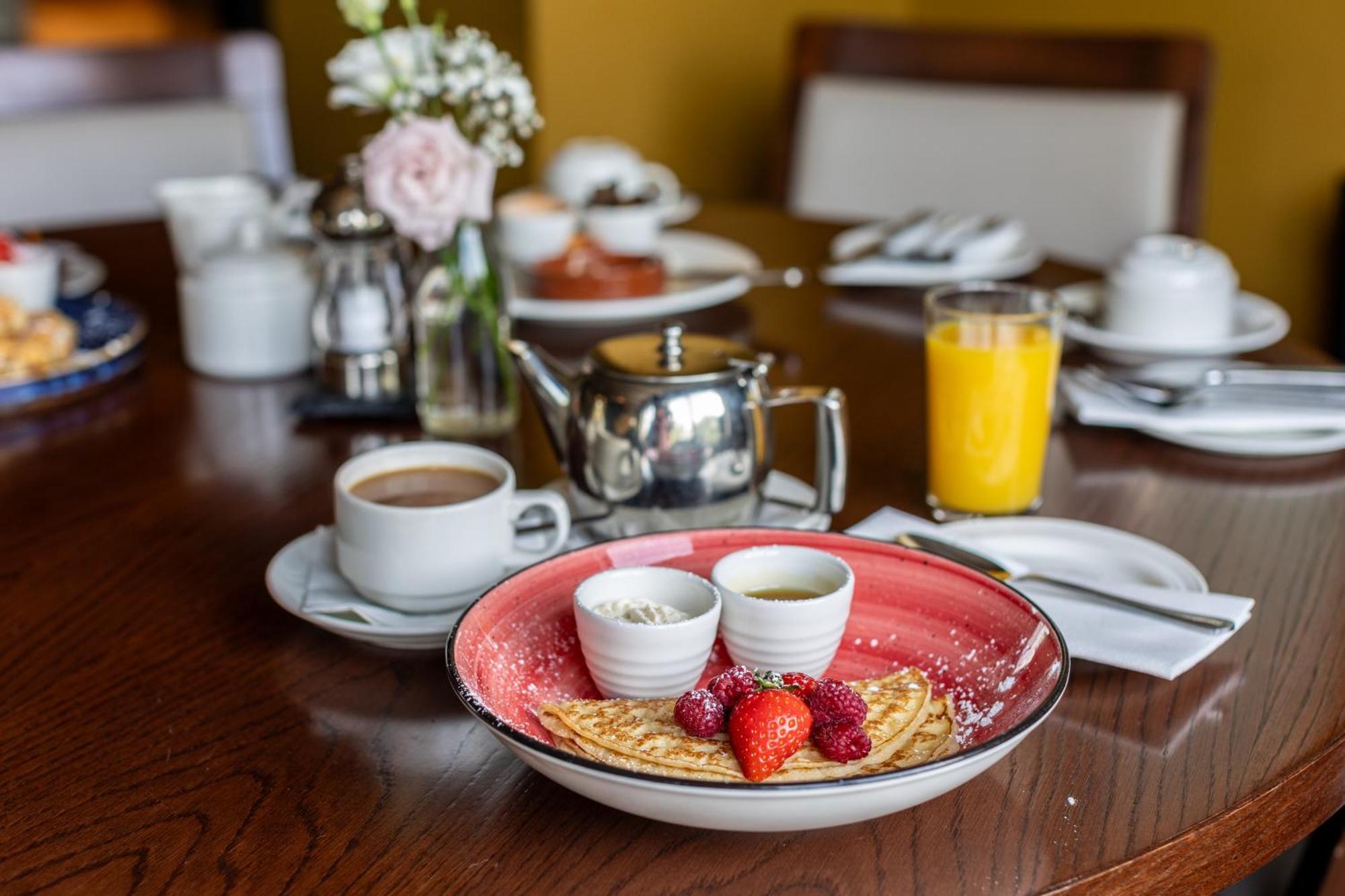 Killarney Heights Hotel Екстериор снимка
